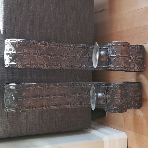 Fleur de Lis candle wall sconces - Picture 3 of 3